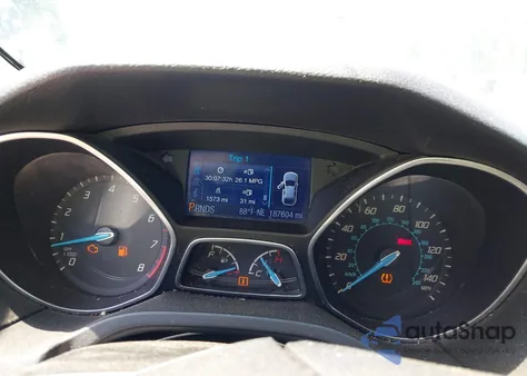 2013 Ford Focus Se z USA, uszkodzony, nr VIN 1FADP3F29DL354150